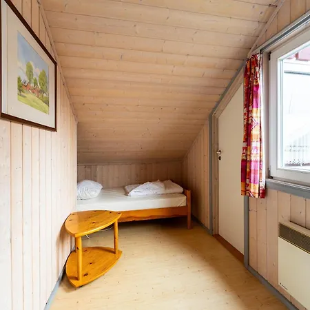In Mirow With Shared Sauna Holiday home Granzow